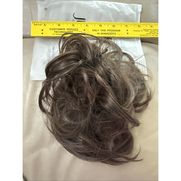 Juva Bun, Dark Brown, Messy Bun, Style Your Hair With Volume, Like Real Hair - Picture 1 of 4